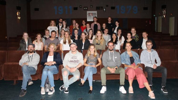 Die Mitglieder von Campus TV präsentierten ihren neuen Film unter dem Namen "Campus TV - Die Premiere" im Centralkino Lingen. Foto: Katharina Schulte
