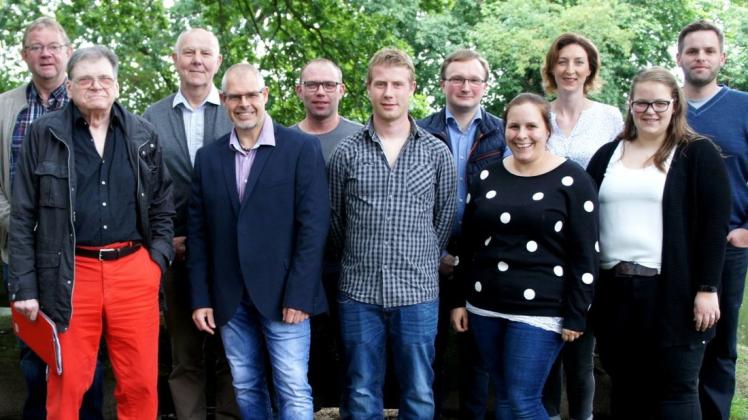 Zum neuen Vorsitzenden des CDU-Ortsverbandes in Börger wurde Andreas Jansen (Vierter von links) gewählt. Foto: CDU Börger