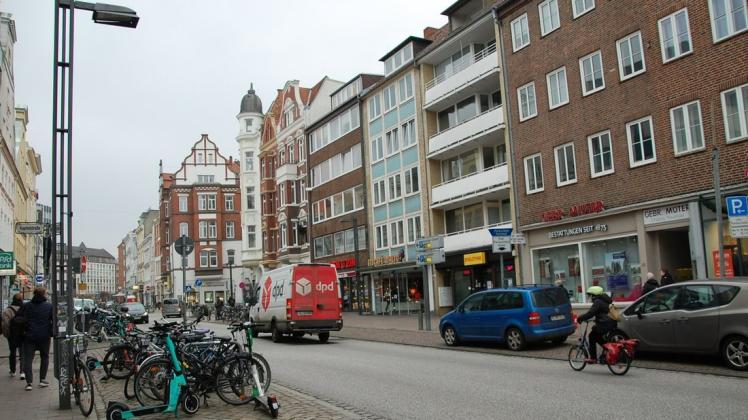 In der Lübecker Mühlenstraße ist zurzeit eine Zwei-Zimmer-Wohnung zu vermieten – allerdings nur an Geimpfte oder Genesene.