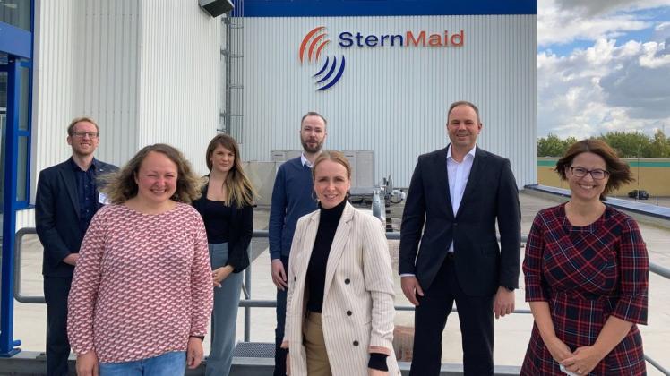 Freude beim Team von Sternmaid in Wittenburg, das Unternehmen hat sich zum zweiten Mal das wichtige Siegel des Kreises gesichert.