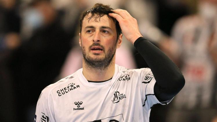 Der Kieler Handballstar Domagoj Duvnjak ist positiv auf Covid-19 getestet, wird dank neuer Regeln der EHF aber wohl rechtzeitig zur EM wieder spielberechtigt sein.