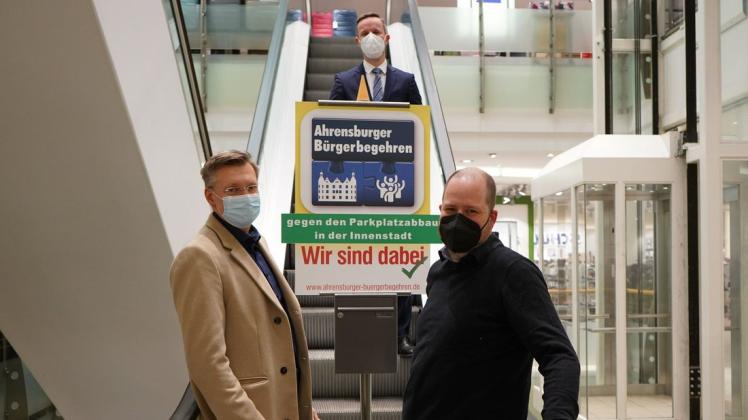 Händler sammeln Unterschriften für ParkplatzBürgerbegehren