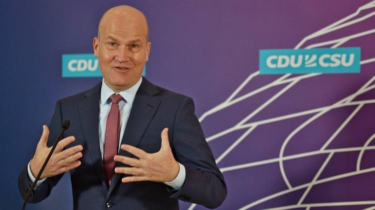 Angriffslustiger Oppositionschef: Ralph Brinkhaus (CDU) spricht nicht vom Ampel-Bündnis, sondern von "Links-Gelb". Angriffslustiger Oppositionschef: Ralph Brinkhaus (CDU) spricht nicht vom Ampel-Bündnis, sondern von "Links-Gelb".