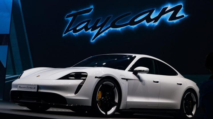 Der Porsche Taycan wird auf der Internationalen Automobilausstellung in Frankfurt vorgestellt. 