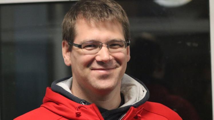 Will erneut in die Play-off: Christian Behncke, Trainer des Rostocker EC