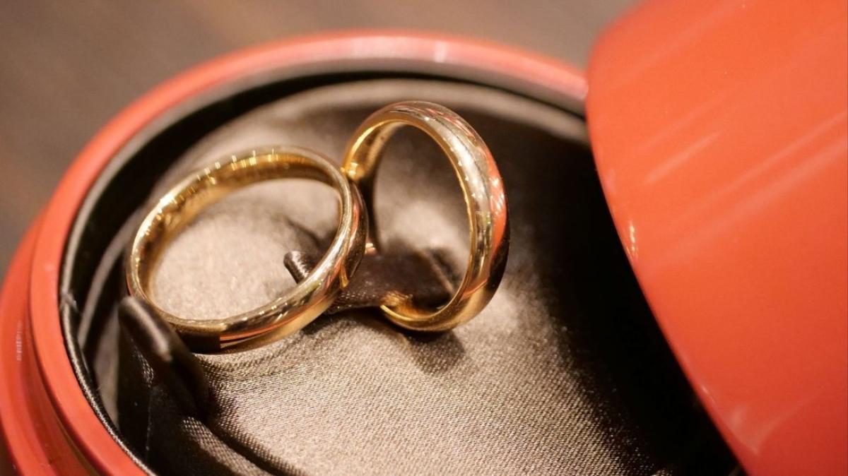 Wie hält die Ehe ein Leben lang? GMHütter Experte gibt Tipps