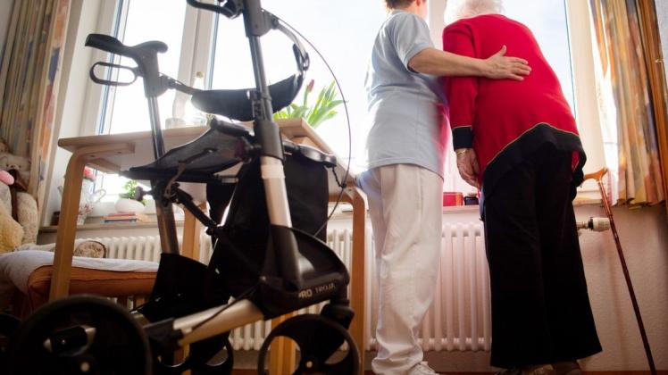 Um das Thema Pflege will sich der Bramscher Seniorenrat verstärkt kümmern. Foto: Tom Weller/dpa