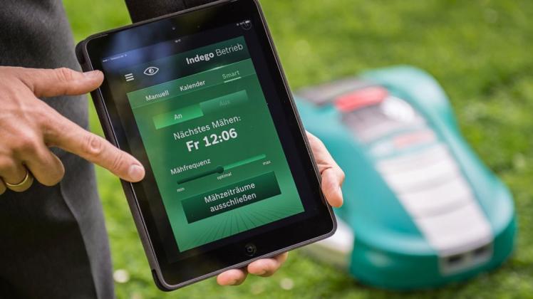 Der Rasen denkt mit Gärtnern mit "smart gardening"