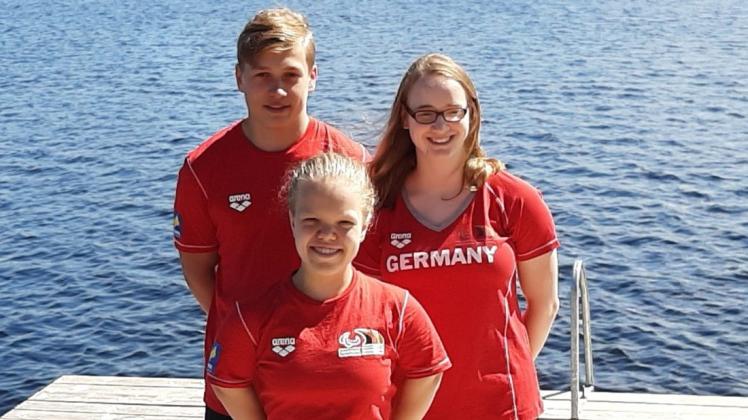 Katherina Rösler (vorn/hier mit ihren Teamgefährten Neele Labudda und Nils Hutschreuther) verbesserte ihren eigenen deutschen Rekord. Katherina Rösler (vorn/hier mit ihren Teamgefährten Neele Labudda und Nils Hutschreuther) verbesserte ihren eigenen deutschen Rekord.