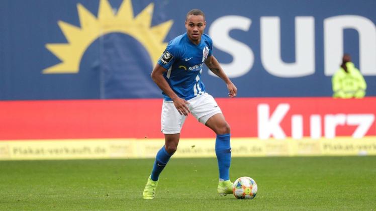 Nach 14 Wochen Zwangspause stand Nikolas Nartey gegen Preußen Münster erstmals wieder in einem Pflichtspiel auf dem Rasen. Nach 14 Wochen Zwangspause stand Nikolas Nartey gegen Preußen Münster erstmals wieder in einem Pflichtspiel auf dem Rasen.