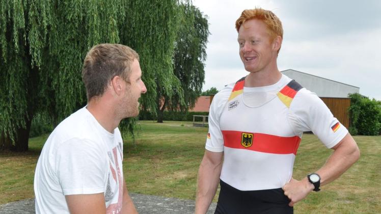 Hat seine vierte Olympia-Teilnahme fest im Blick: Stephan Krüger, hier in der alten Heimat in Kessin mit Olympiastützpunkt-MV-Trainer René Burmeister
