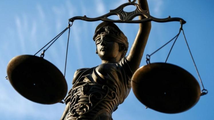 23 Mal liefen bereits Verfahren gegen den Delmenhorster. Symbolfoto: David Ebener/dpa