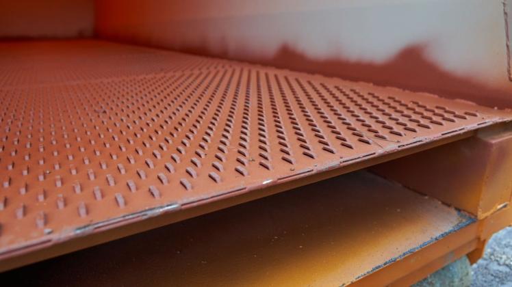Hersteller Ellermann hat die "Dry-Con"-Bodenplatte aufwändig optimiert. Foto: Michael Endulat