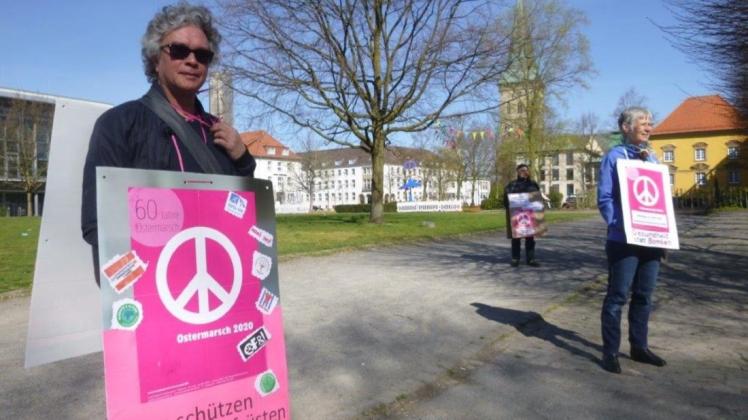Die Osnabrücker Friedensinitiative hatte am Ostersamstag eine Friedensaktion durchgeführt. Gegen drei Personen laufen seitdem noch Ordnungswidrigkeitenverfahren.