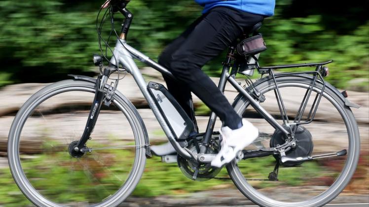 Fahrräder werden am Weidencarré in Osnabrück angeboten. Fahrräder werden am Weidencarré in Osnabrück angeboten.