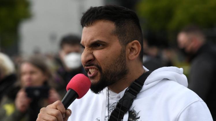 Der Vegan-Kochbuchautor Attila Hildmann wurde in Berlin angegriffen. Der Vegan-Kochbuchautor Attila Hildmann wurde in Berlin angegriffen.