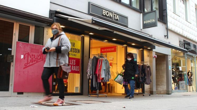 Bei Bonita in der Delmenhorster Innenstadt hat der Räumungsverkauf begonnen. Das Geschäft gibt es seit 1988.