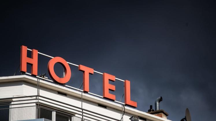 Düster sieht es für die gesamte Hotelbranche seit dem Corona-Ausbruch aus. Das so genannte Beherbergungsverbot erschwert der Branche das Überleben ungemein.