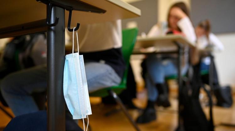 Die Schulen sollen weiter offen bleiben hierzulande.