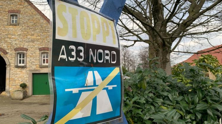 Entlang der möglichen Trasse der A33-Nord sind des Öfteren Protestplakate zu fnden. So auch hier im Belmer Ortsteil Icker.