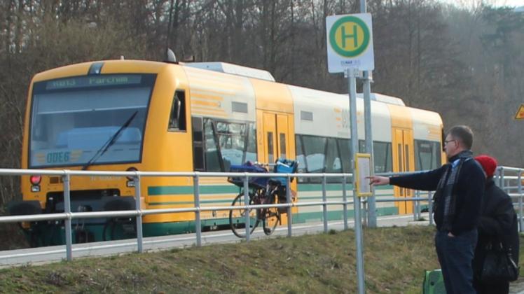 Bahnreisende zwischen Rehna und Gadebusch müssen am 5. Dezember wegen Bauarbeiten auf den Bus umsteigen.