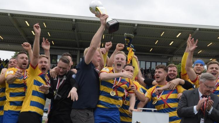 Der SV Atlas Delmenhorst gewann 2019 den ersten Fußball-Niedersachsenpokal der Amateure. Der SV Atlas Delmenhorst gewann 2019 den ersten Fußball-Niedersachsenpokal der Amateure.