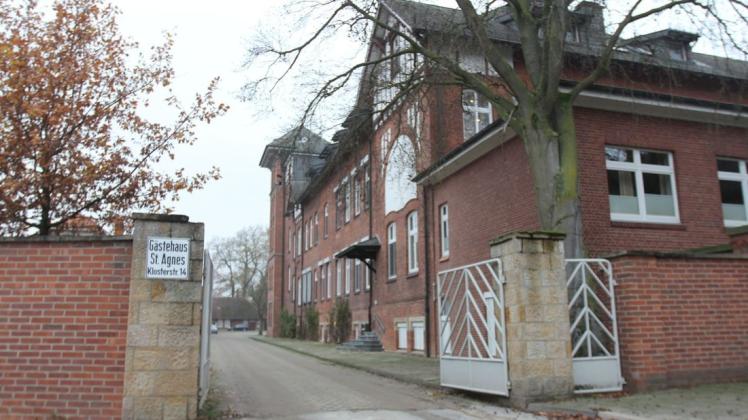 Entspannt hat sich die Situation im Thuiner Kloster. Hier im Bild das Gästehaus St. Agnes. Entspannt hat sich die Situation im Thuiner Kloster. Hier im Bild das Gästehaus St. Agnes.