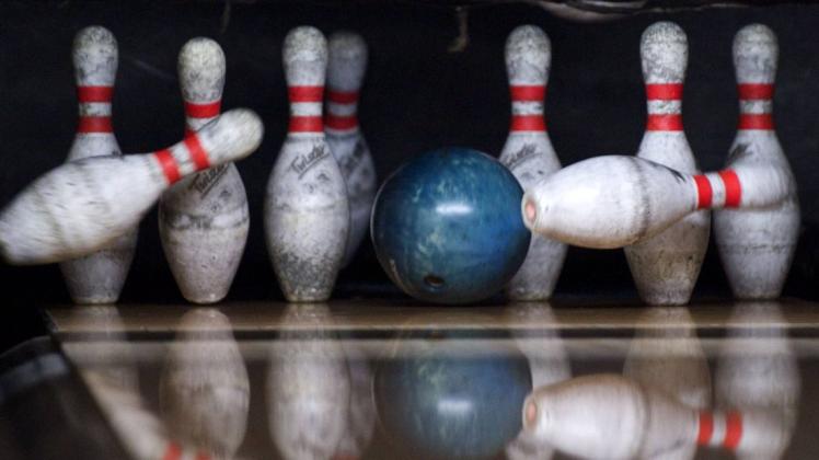 In den Landesligen, in denen die Delmenhorster sowohl mit den Herren als auch mit den Damen vertreten sind, stehen ab Sonntag, 31. Januar 2021, lediglich noch vier anstelle der ansonsten üblichen sechs Spieltage auf dem Programm Symbolfoto) In den Landesligen, in denen die Delmenhorster sowohl mit den Herren als auch mit den Damen vertreten sind, stehen ab Sonntag, 31. Januar 2021, lediglich noch vier anstelle der ansonsten üblichen sechs Spieltage auf dem Programm Symbolfoto)