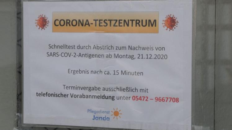 Im Salon am Kirchplatz in Bad Essen werden auch 2021 Corona-Schnelltests angeboten (Archivfoto).