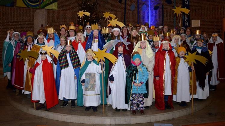 Aussendungsfeiern in der Gemeinschaft der Sternsinger wie hier Anfang Januar vergangenen Jahres in St. Josef in Papenburg wird es zum Fest Heilige Drei Könige 2021 nicht geben.