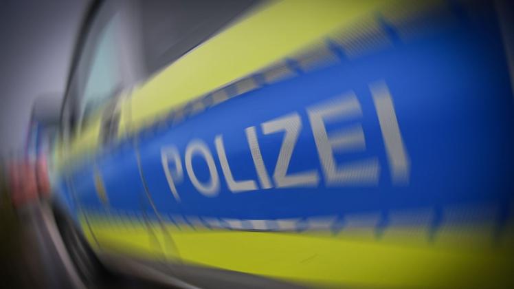 Polizisten haben am frühen Sonntag eine Party mit neun Jugendlichen in Bremen-Vegesack aufgelöst.