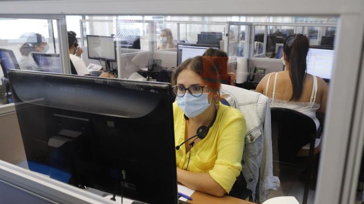 Auch während der Corona-Pandemie gilt in vielen Großraumbüros noch die Präsenzpflicht. (Symbolfoto)
