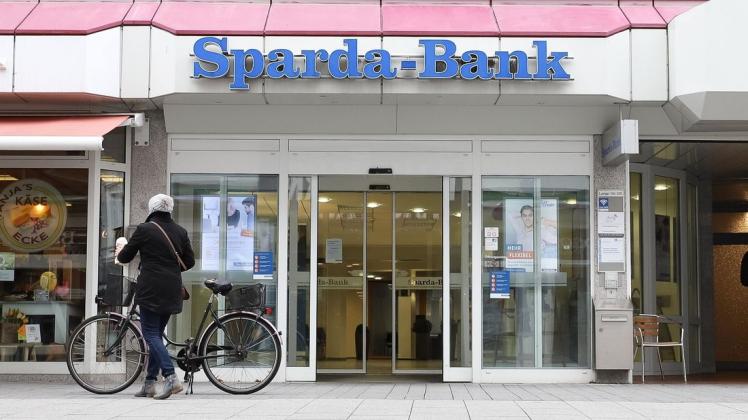 Seit mehr als zwei Jahrzehnten ist die Sparda-Bank an der Langen Straße in Delmenhorst ansässig.