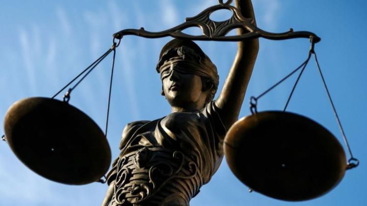 Gefälschte Dokumente, ausgedachte Namen: Ein 32-Jähriger aus Ganderkesee soll versucht haben, Banken zu betrügen.