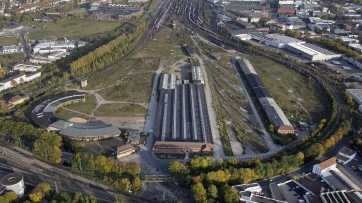 Aus dem alten Güterbahnhof soll ein neuer Stadtteil werden, das Lok-Viertel.