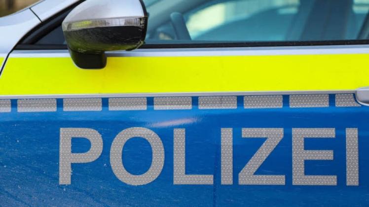 Ein Autofahrer ist am Montag bei einem Unfall in Osnabrück schwer verletzt worden. (Symbolbild)