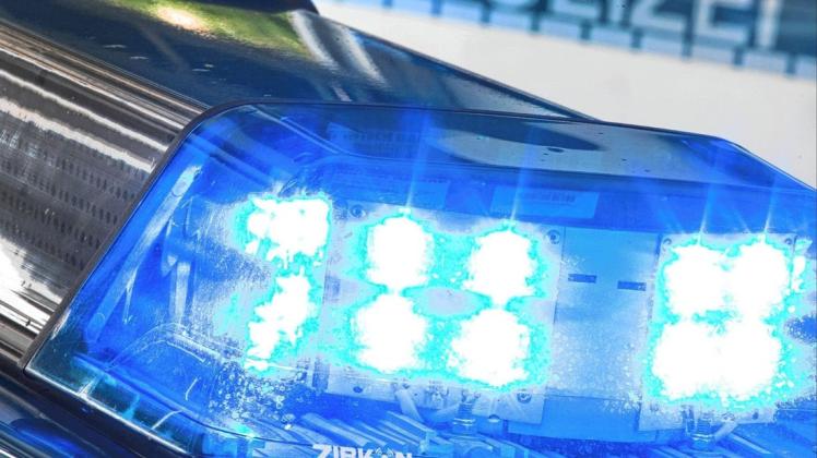 Die Kriminalpolizei ermittelt nach einem Unfall in Dorf Mecklenburg und bittet Zeugen, sich zu melden.