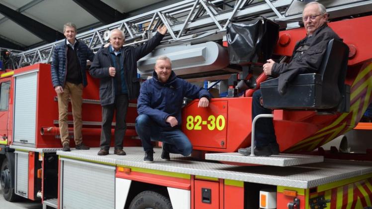 Sie haben jetzt Vorschläge eingereicht, wie man Feuerwehrleute noch besser für ihren Einsatz belohnen könnte: (von links) Ralf Wessel, Günter Westermann, Stephan Neitzel und Gerd Brand.