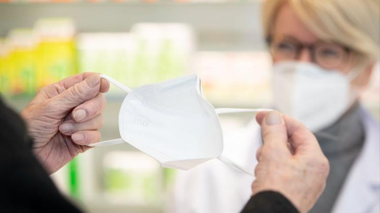 In Arztpraxen herrscht seit Mitte des vergangenen Jahres eine Maskenpflicht für Patienten.