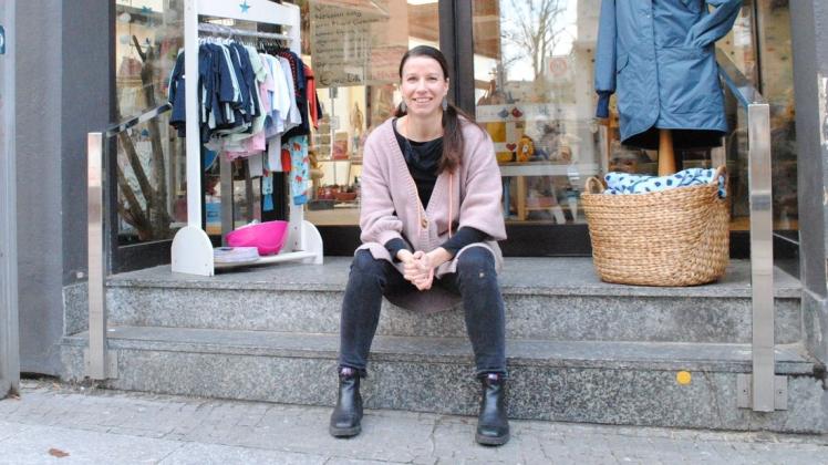 Glücklich am neuen Standort: Manuela Maync ist mit ihre Geschäft "Lillekids" in die Schmiedestraße gezogen.