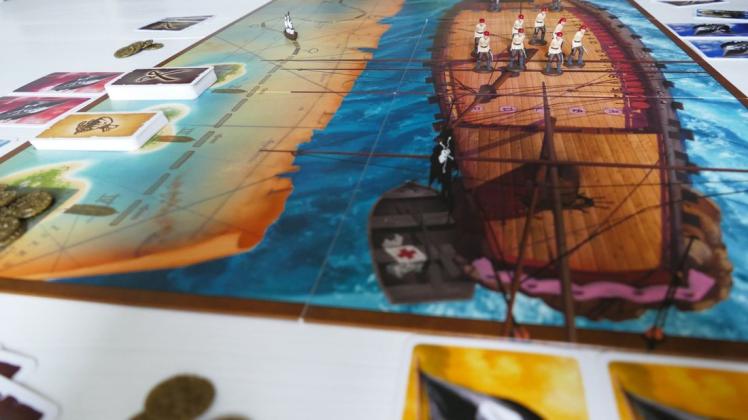 Machtspiel auf dem Piratenschiff: Behält Captain Valverde das Kommando oder gewinnt sein meuternder Steuermann Ramon Diaz?