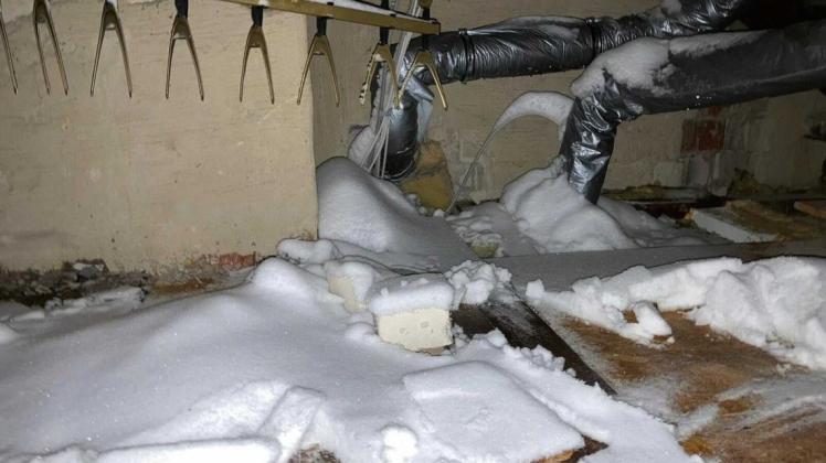 3cf7ecfeb6e1f917e473260a96d7b4f3.jpeg Tauende Schneemassen können zu einem Problem werden.