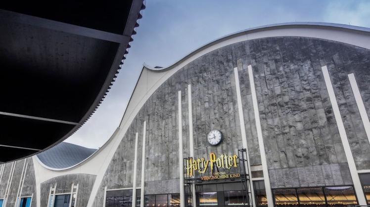 Die Mammutproduktion von „Harry Potter und das verwunschene Kind“ sollte bereits im März im Mehr! Theater aufgeführt werden.
