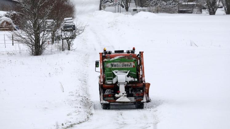 Auch in Hasbergen waren die Straßen nach dem Wintereinbruch vielfach länger nicht geräumt.
