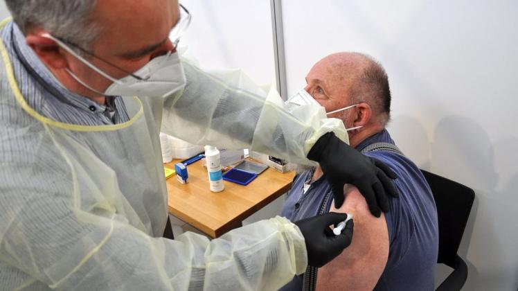 Schutz gegen Covid-19: Im Impfzentrum in Laage sind bisher 2473 Spritzen verabreicht worden.