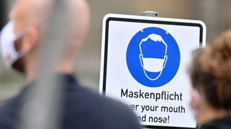 Der Landkreis will in Supermärkten weiter die Maskenpflicht kontrollieren.