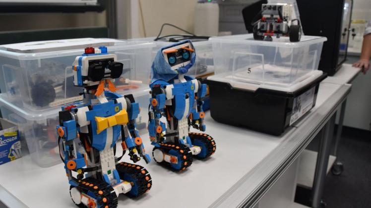 Mit Lego-Robotern arbeitet die IGS Bramsche schon jetzt. Bald gibt es ein eigenes Labor für Robotertechnik.