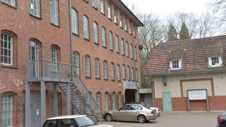 Der Unternehmensverband Mittelholstein hat in der Papierfabrik an der Gartenstraße seine Geschäftsstelle in Neumünster.