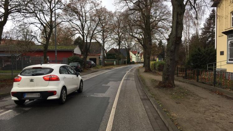 Die Bahnhofstraße in Bützow: Hier beginnen am Montag die Bauarbeiten. Für Fahrzeuge ist die Straße dann tabu.