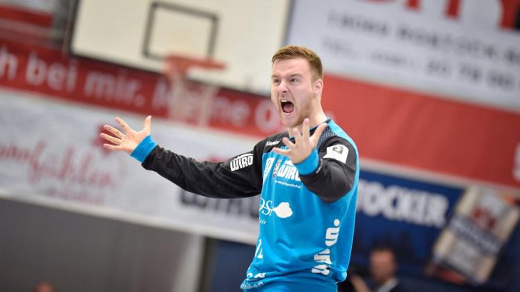 Freut sich, den vom Handball-Drittligisten HC Empor  eingeschlagenen Weg weiter mitgehen zu können, und ist aufstiegswillig: Torhüter Leon Mehler verlängerte seinen Vertrag beim Rostocker Traditionsverein um zwei Jahre.